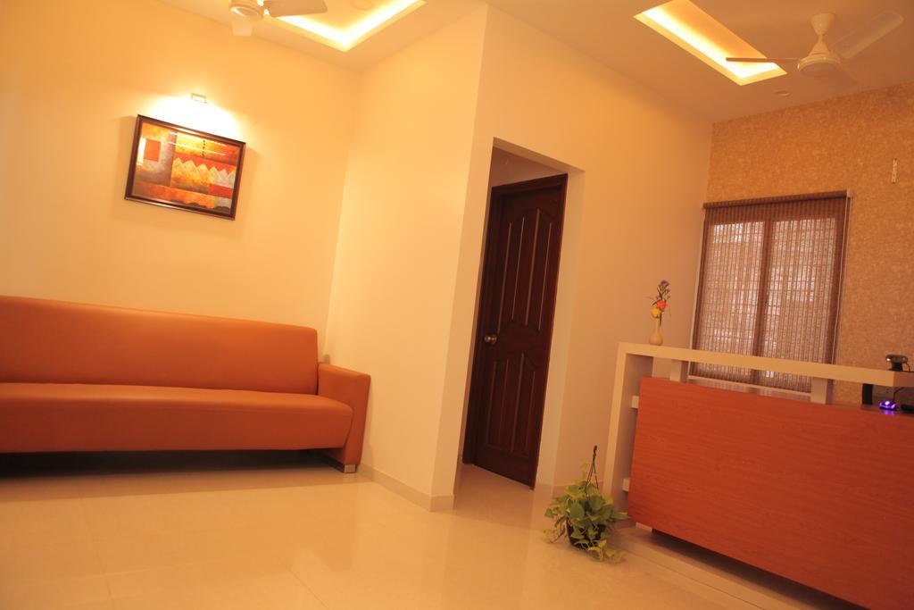 Our Nest Hotel Hyderabad Bagian luar foto