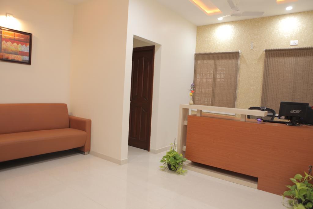 Our Nest Hotel Hyderabad Bagian luar foto