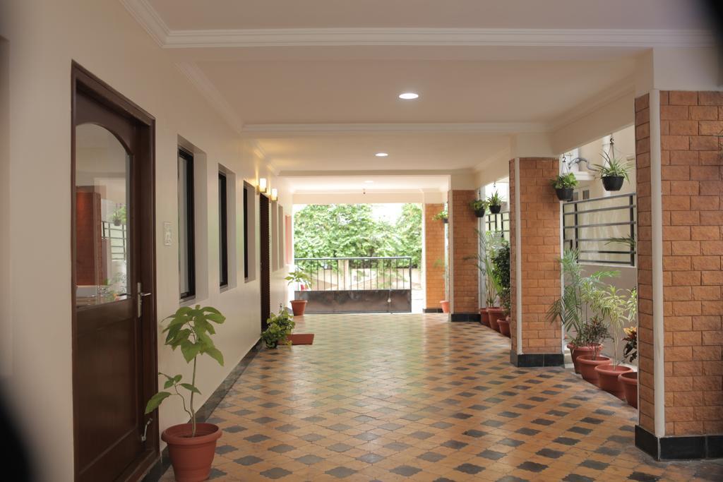 Our Nest Hotel Hyderabad Bagian luar foto