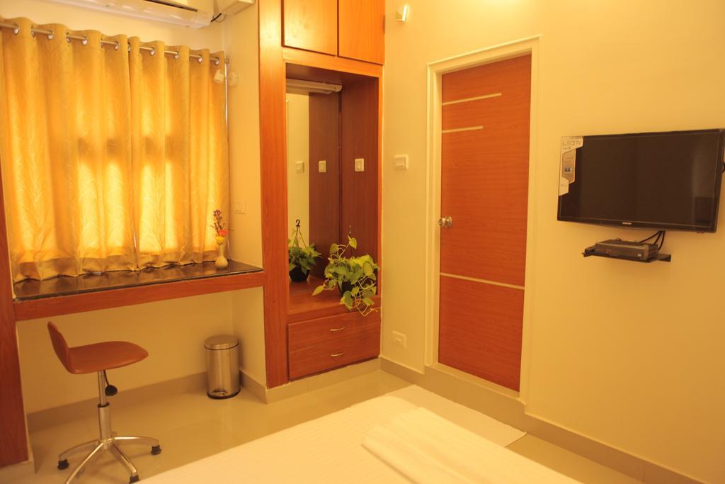 Our Nest Hotel Hyderabad Bagian luar foto