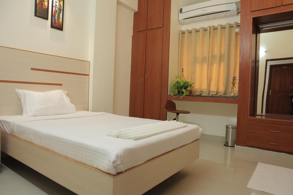 Our Nest Hotel Hyderabad Ruang foto