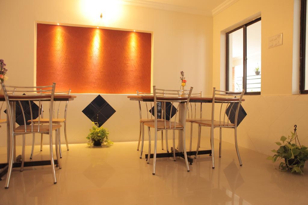 Our Nest Hotel Hyderabad Bagian luar foto
