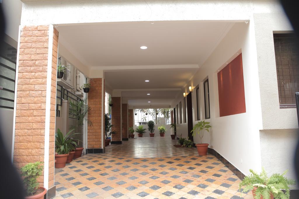Our Nest Hotel Hyderabad Bagian luar foto